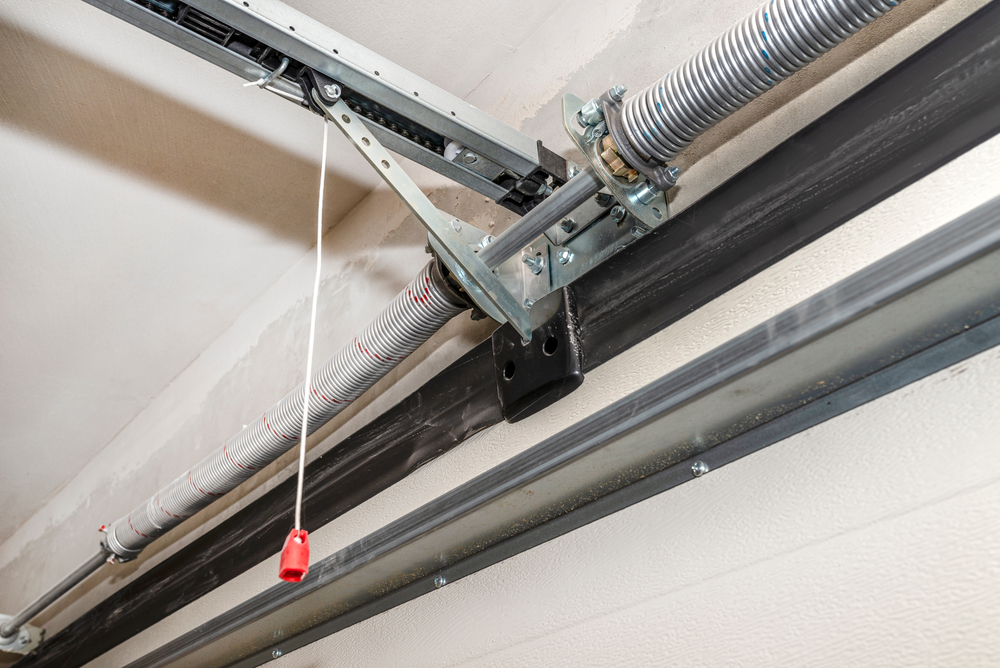 Emergency Garage Door Repair: DIY Fixes vs. Calling a Pro